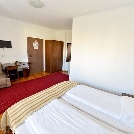 Pension Alexia Sibiu Exteriör bild