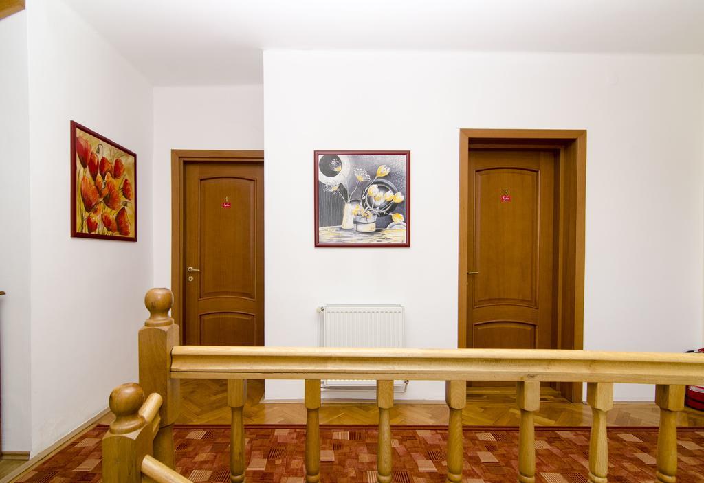 Pension Alexia Sibiu Exteriör bild