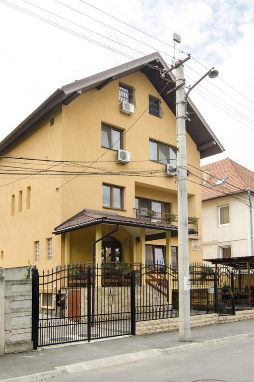 Pension Alexia Sibiu Exteriör bild