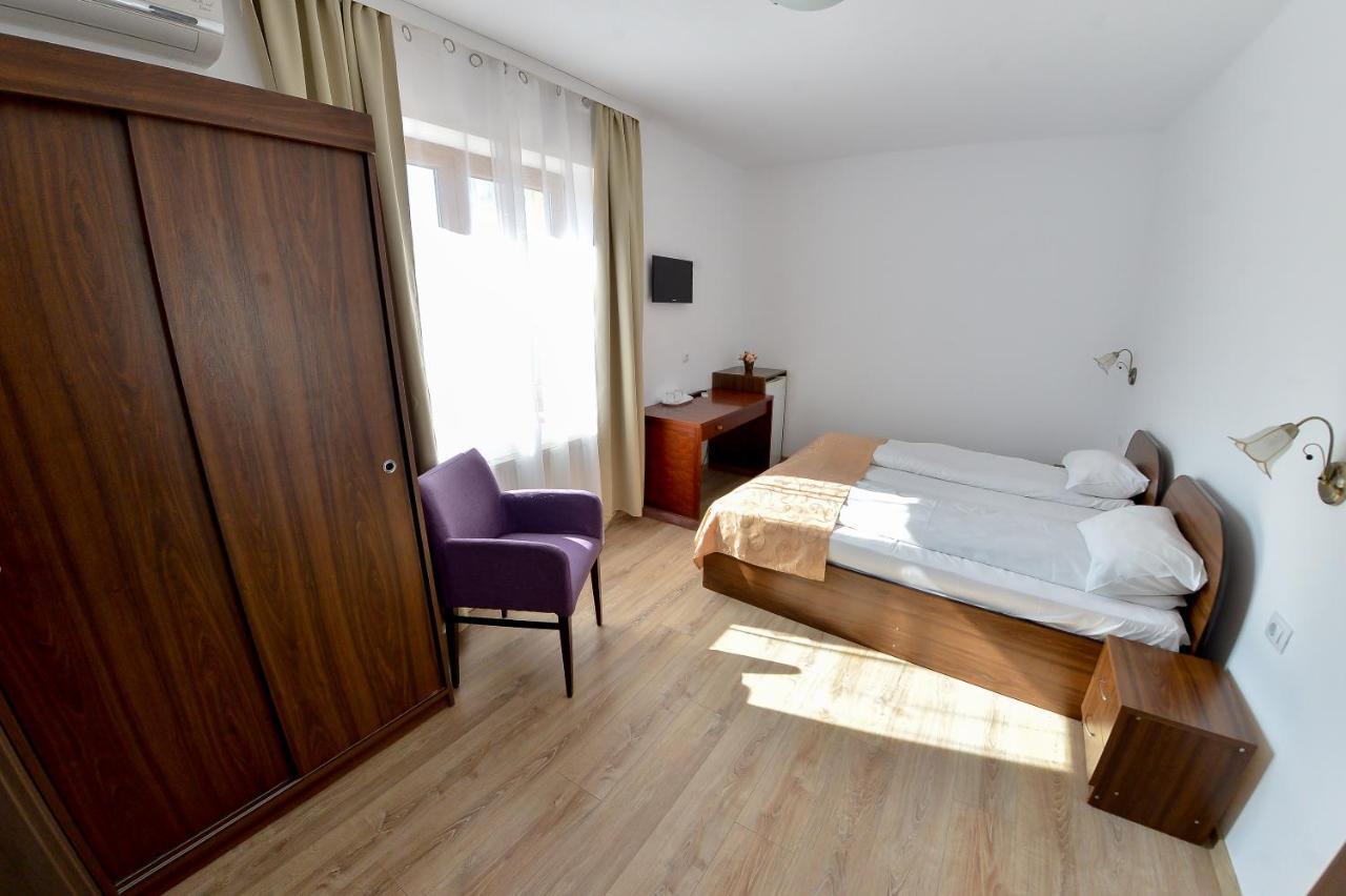 Pension Alexia Sibiu Exteriör bild